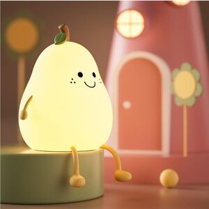 Cute Silicone Pear Lamp, Squishy Fruit NightLight Kawaii Bedside Lamp (Pear) NWT